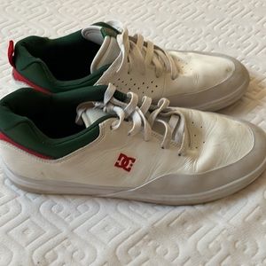 Men’s DC sneakers size 11.5 white with dark green/red accents.